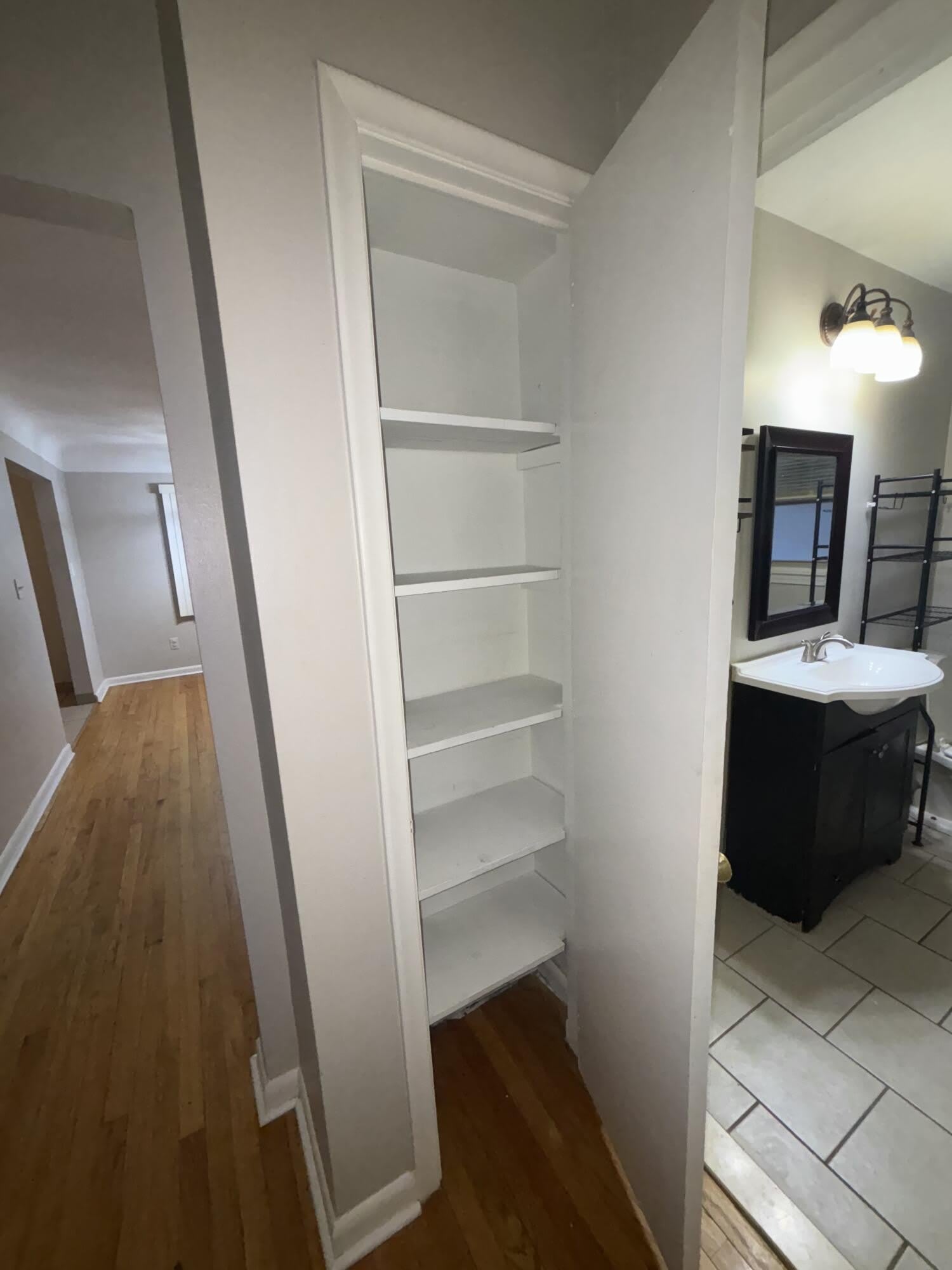 12116 Columbia Avenue – photo 5