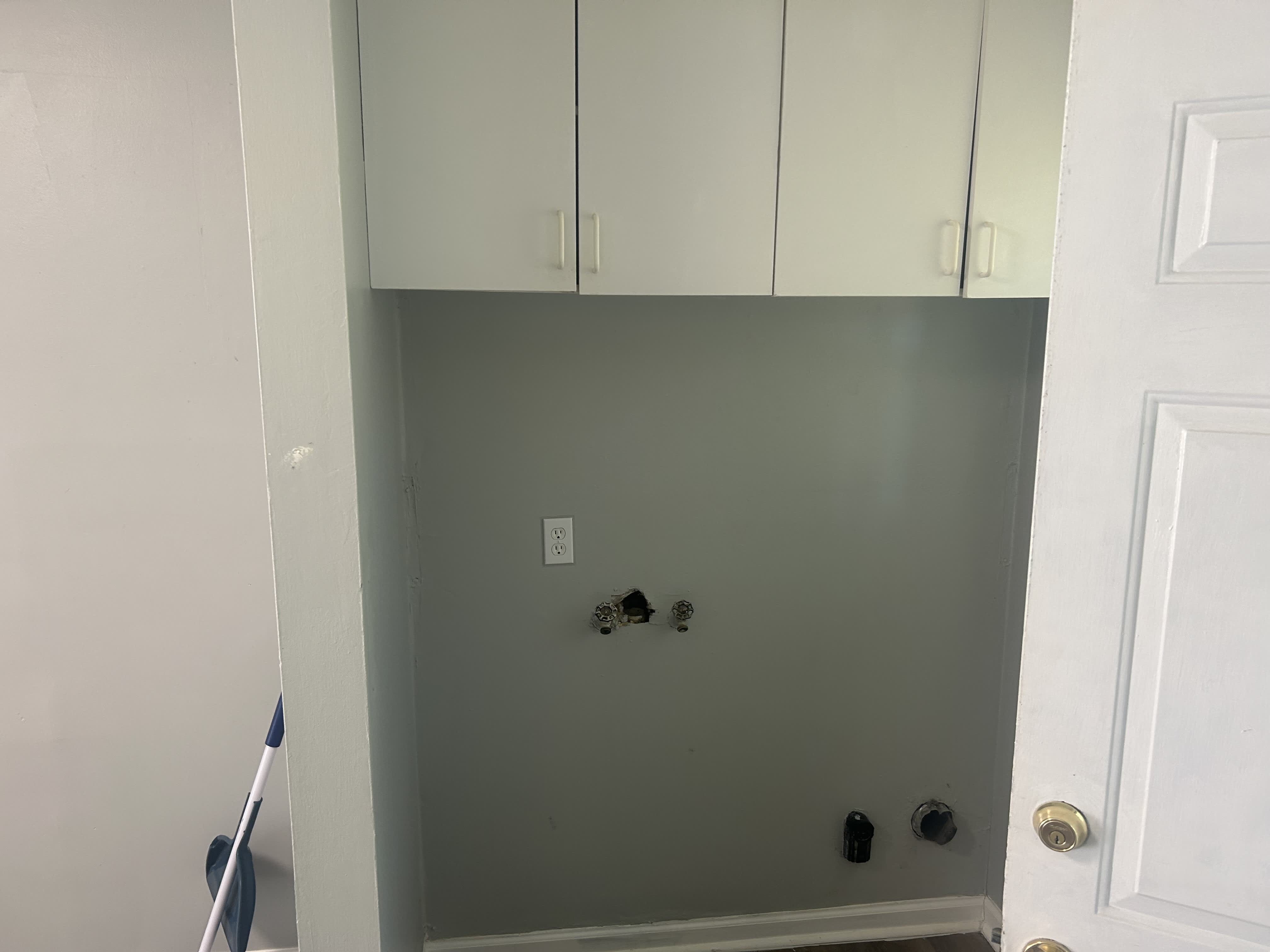 1679 Hamlet Drive – photo 1