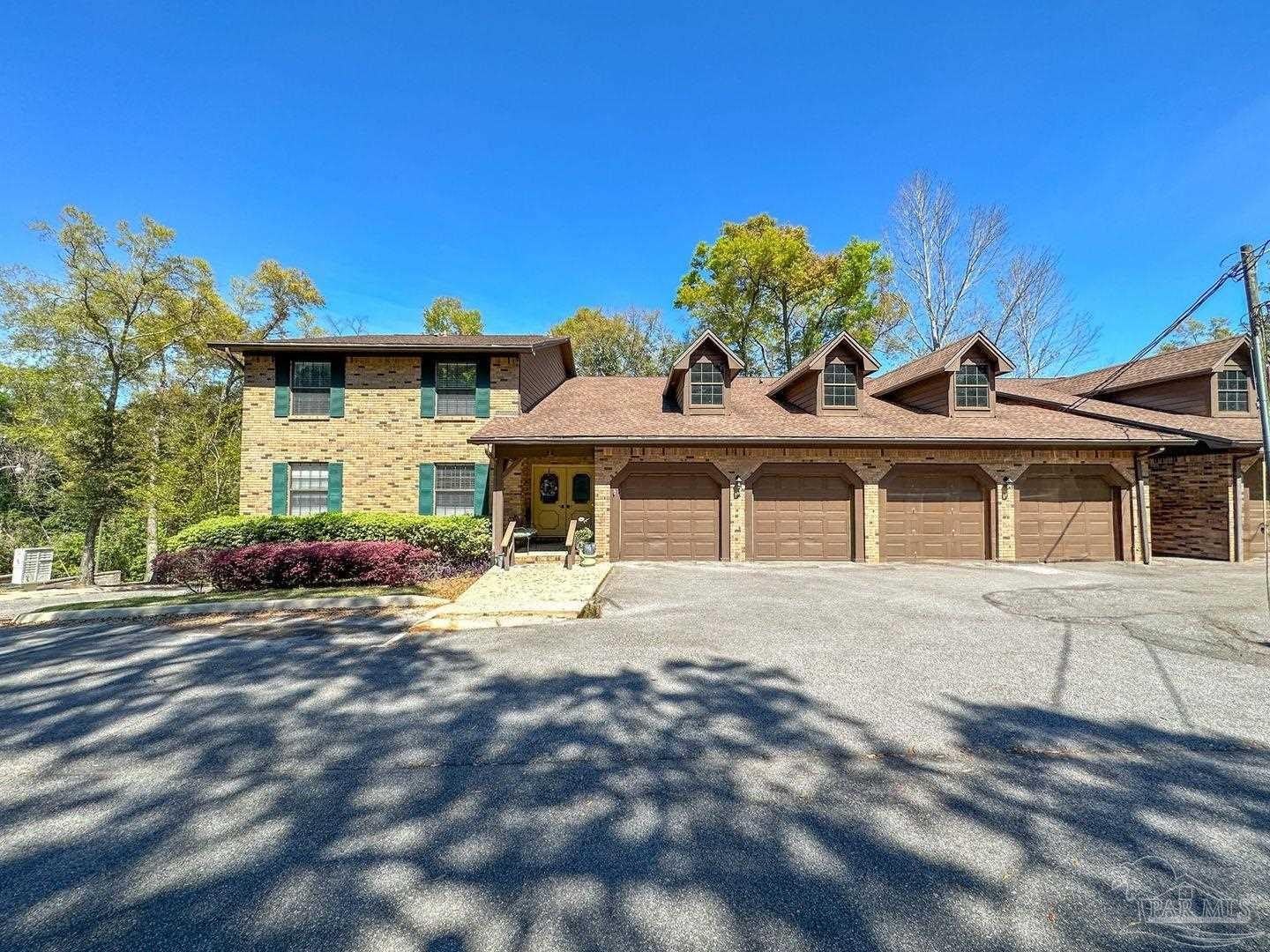 4831 E Olive Rd – photo 1