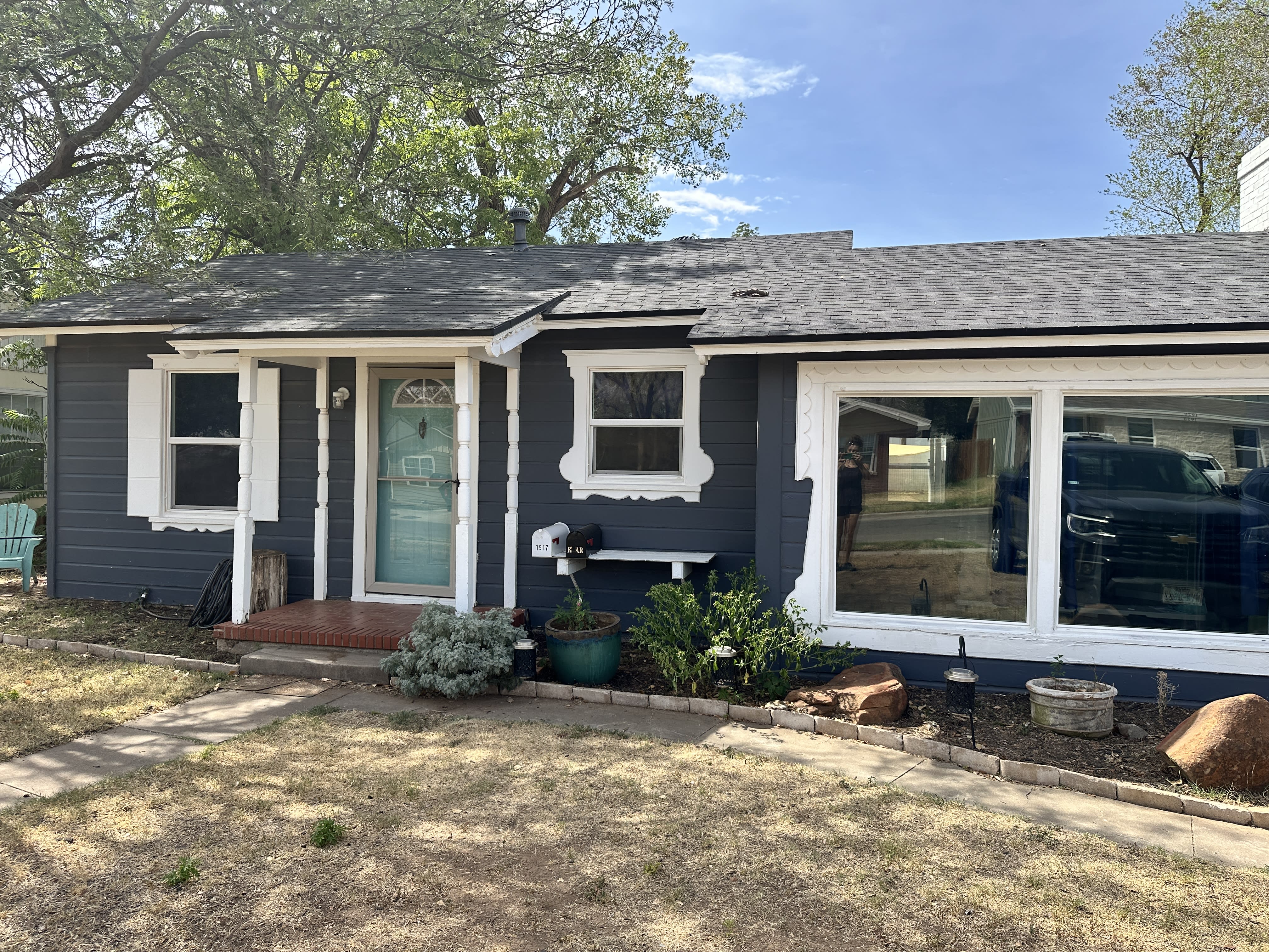 1917 27th Street – photo 1