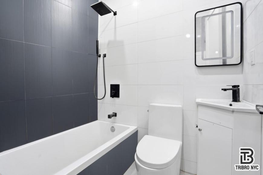 35 Covert St – photo 5