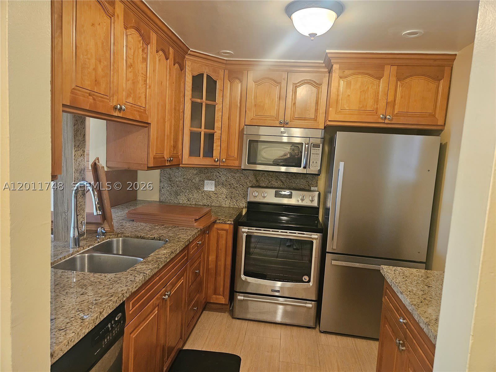 7561 NW 16th St – photo 2
