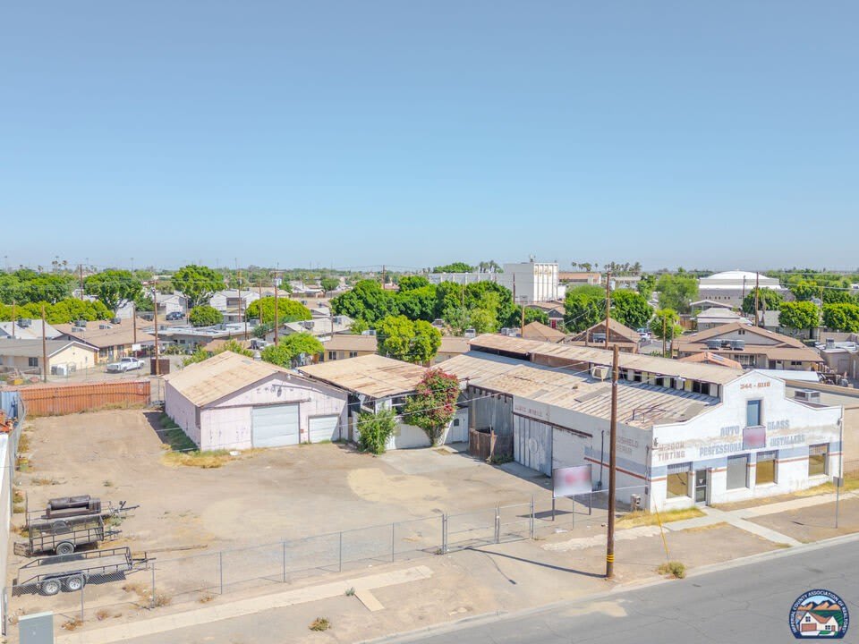 141 N 5Th St – photo 3