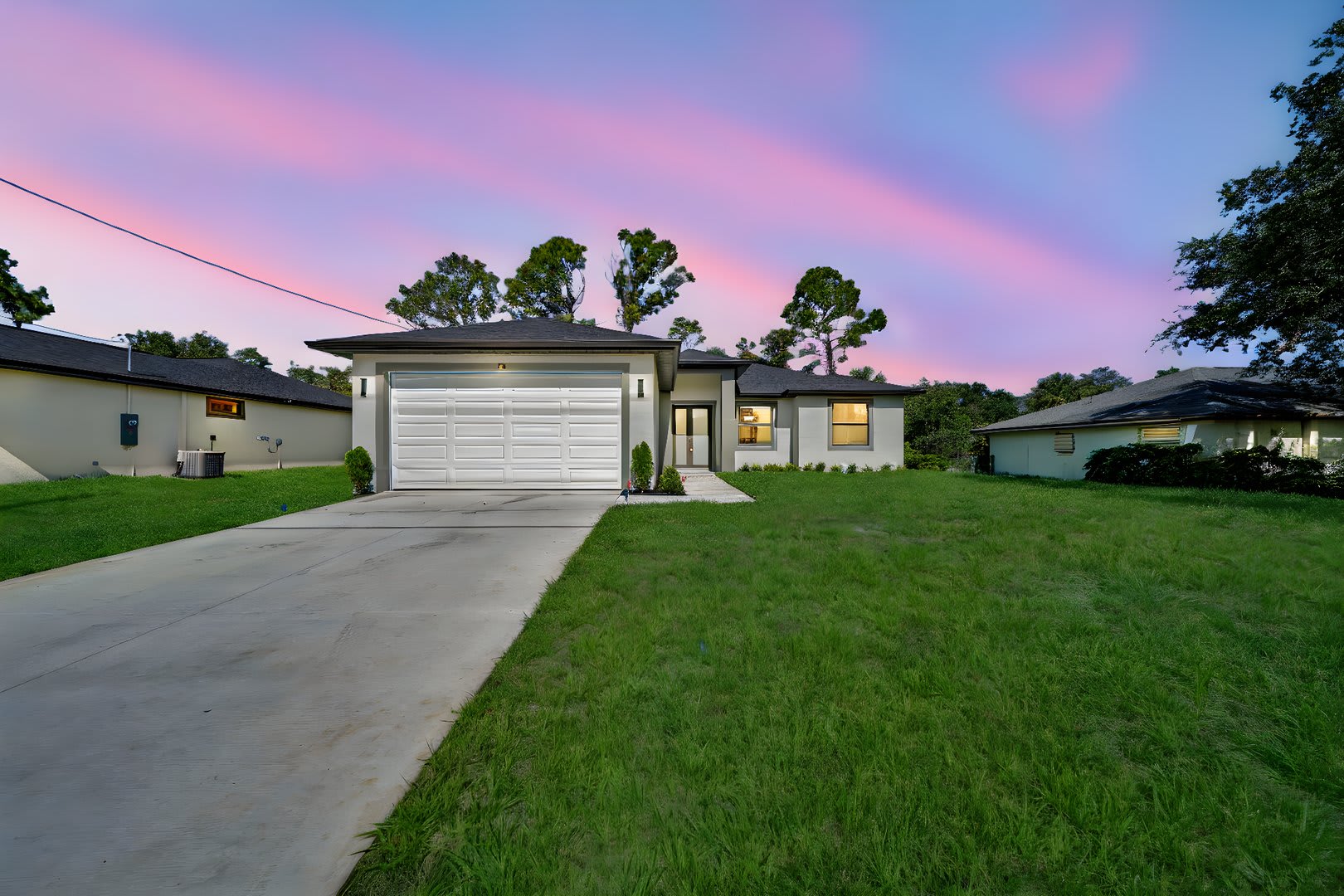 Single Family For Rent Located In Port Charlotte Fl 3Br Den 2Bath Rapid Approval No Hoa City Water – photo 1