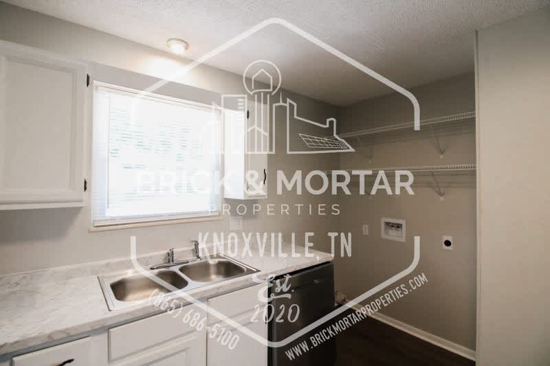 1015 Clendenen Road – photo 5