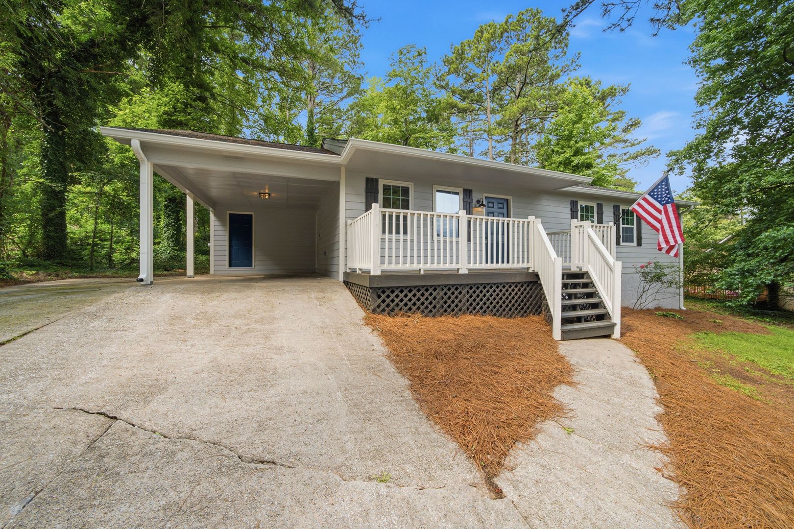 Charming 3 Bedroom 1 Bath Home In Douglasville – photo 2