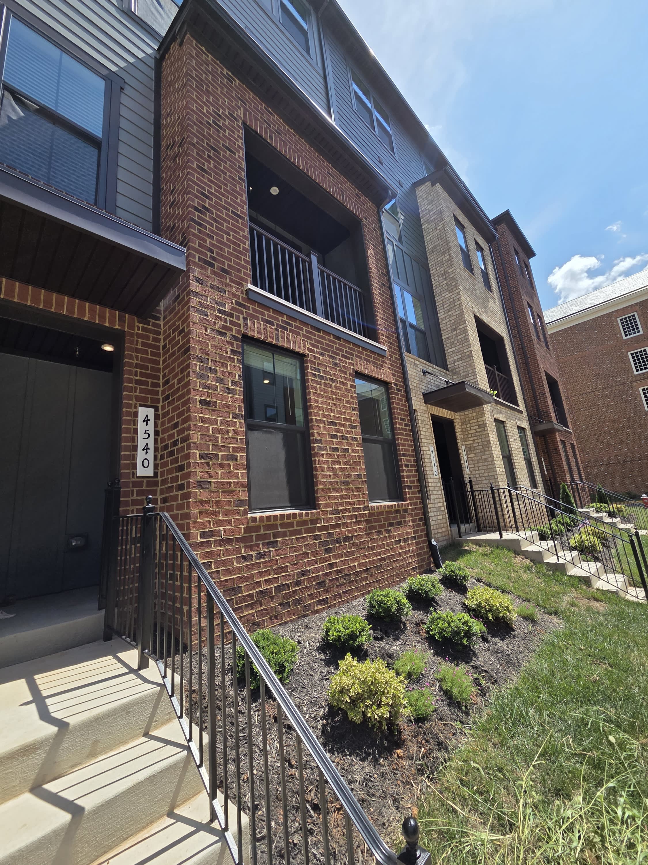 4540 Dandelion Loop – photo 2