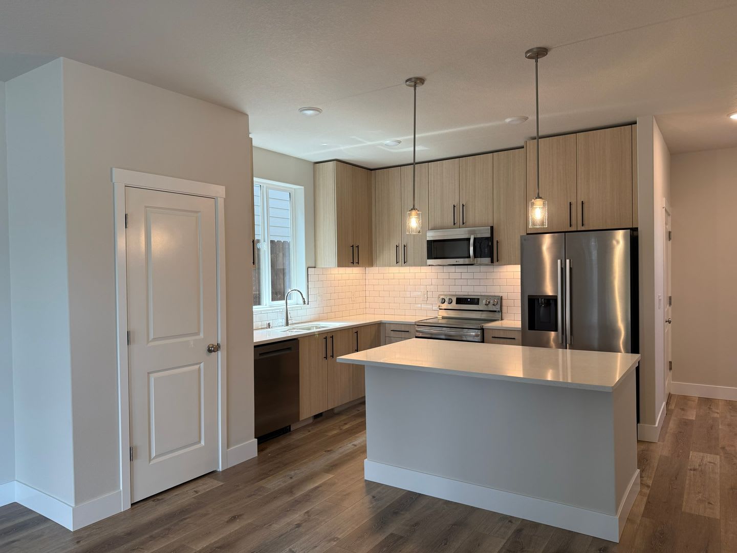 Beautiful Three Bedroom New Construction Home For Rent – photo 2