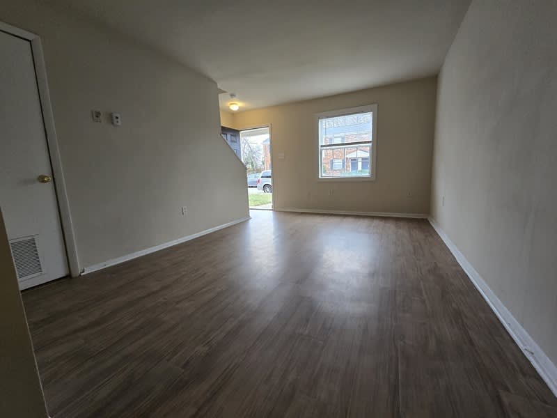 1707 Chicago Ave – photo 5
