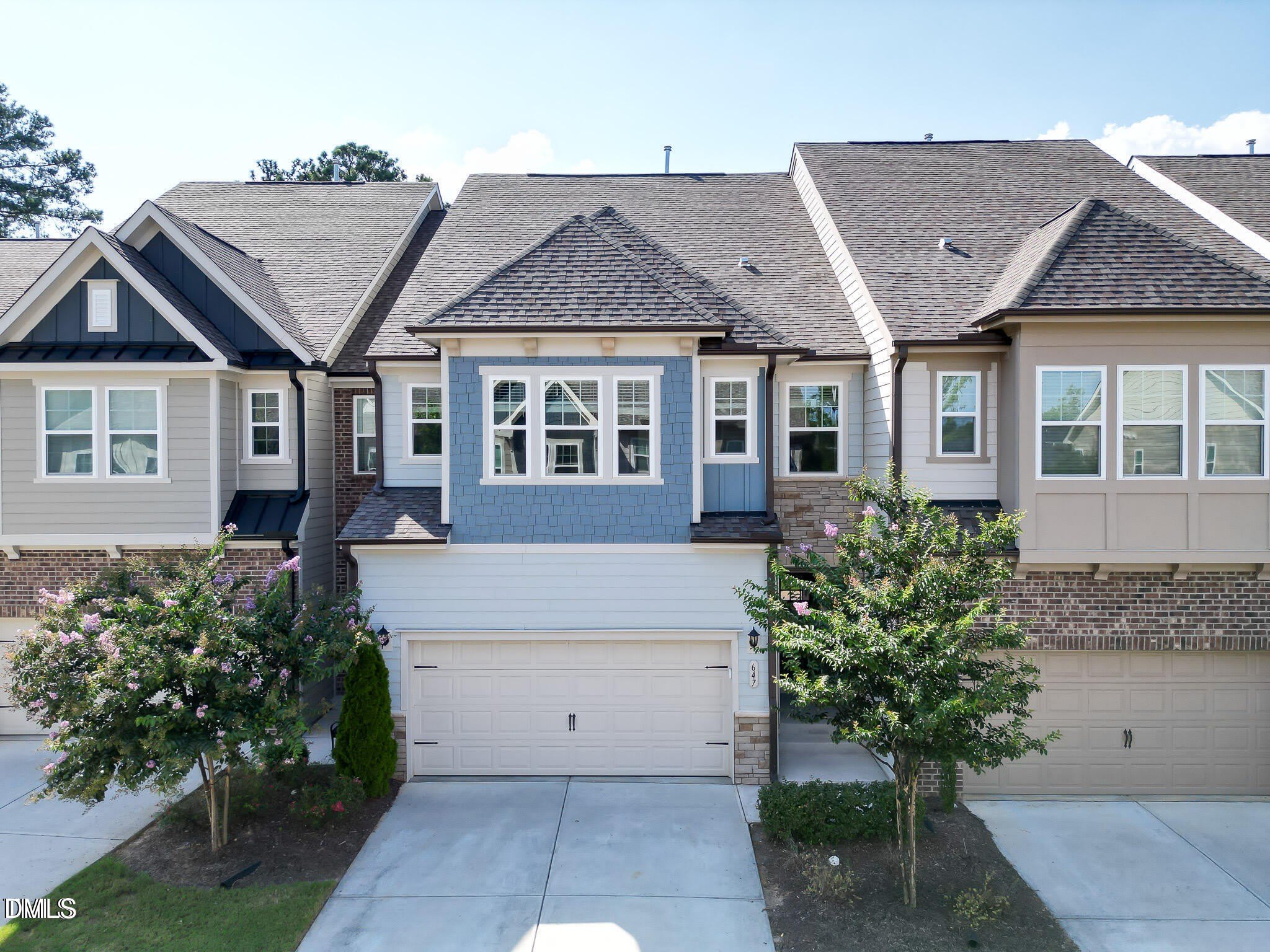 647 Newlyn Drive – photo 4