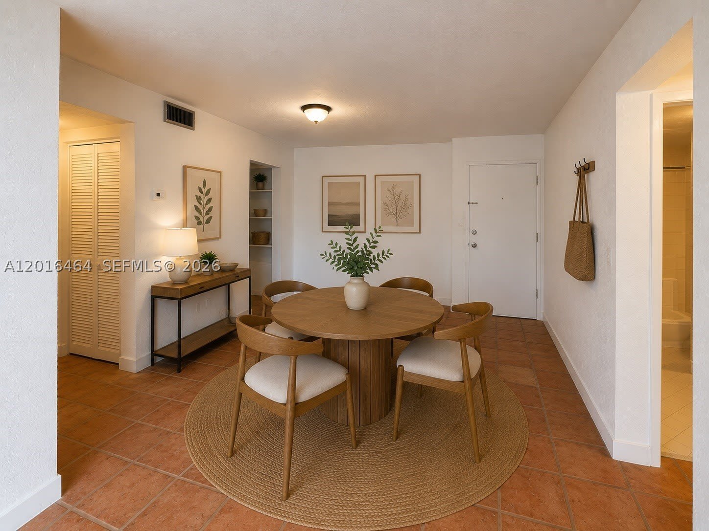 1205 Mariposa Ave – photo 4