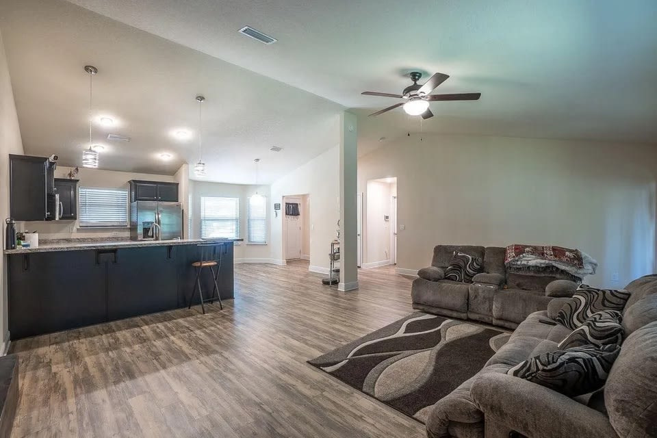 191 Conquest Avenue – photo 3