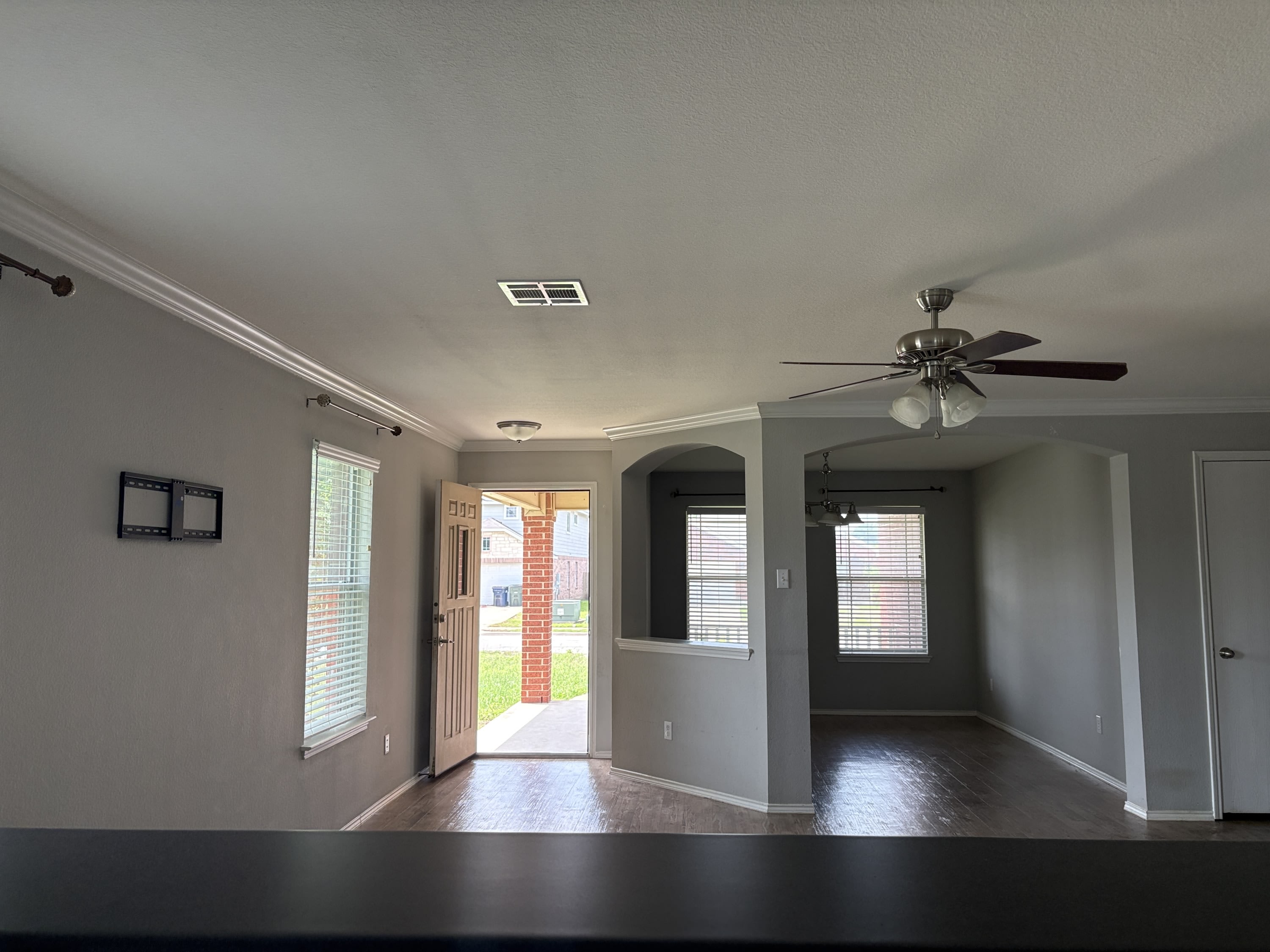 1034 West South Street – photo 4