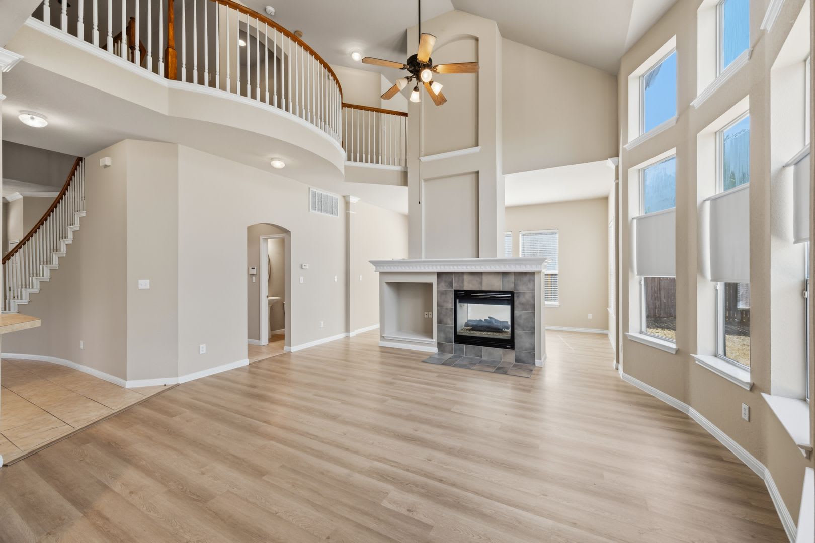 Spacious 3 Bedroom 2 5 Bathroom Two Story Home – photo 2