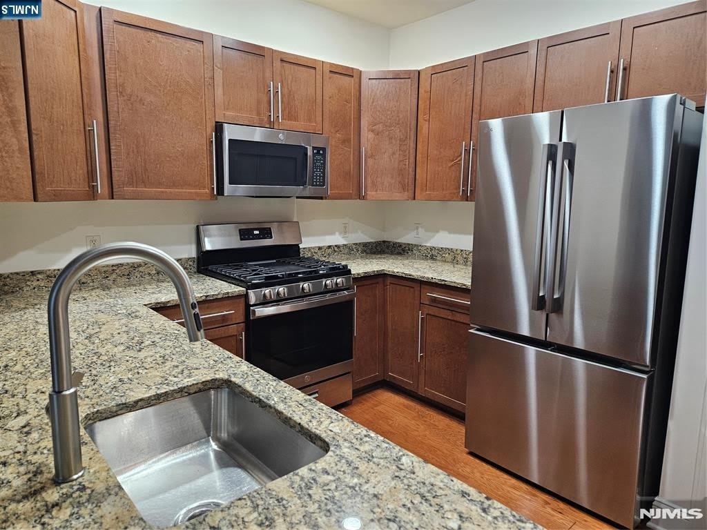 2411 Windsor Park Court – photo 4