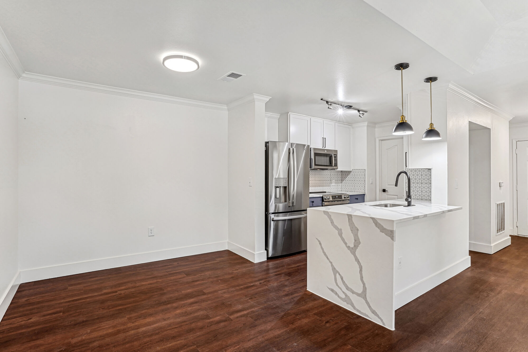 Cypress Apartments – photo 4