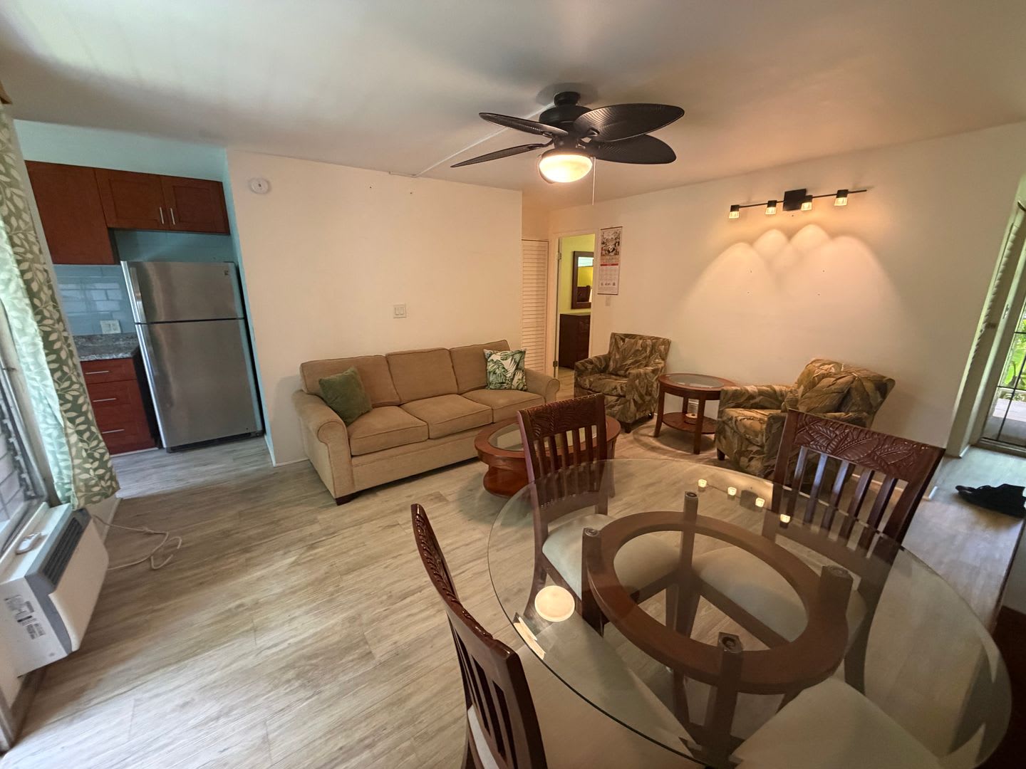 Furnished Condo W/ Pool – photo 5