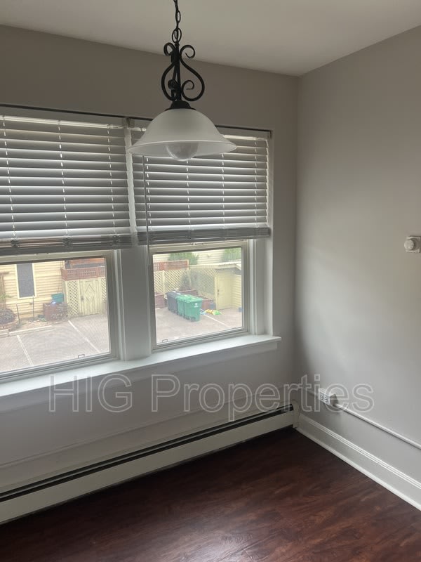 1530 NORTH DOWNING – photo 3