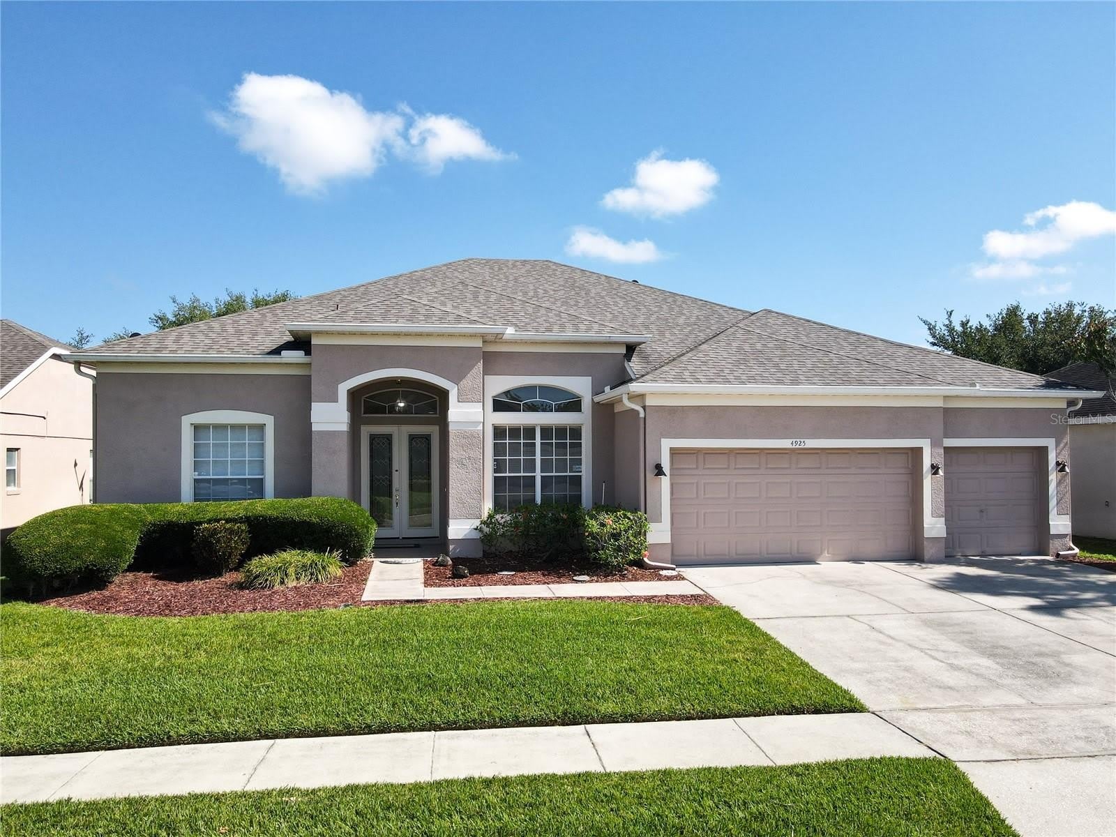 4925 BRIGHTMOUR Circle – photo 3