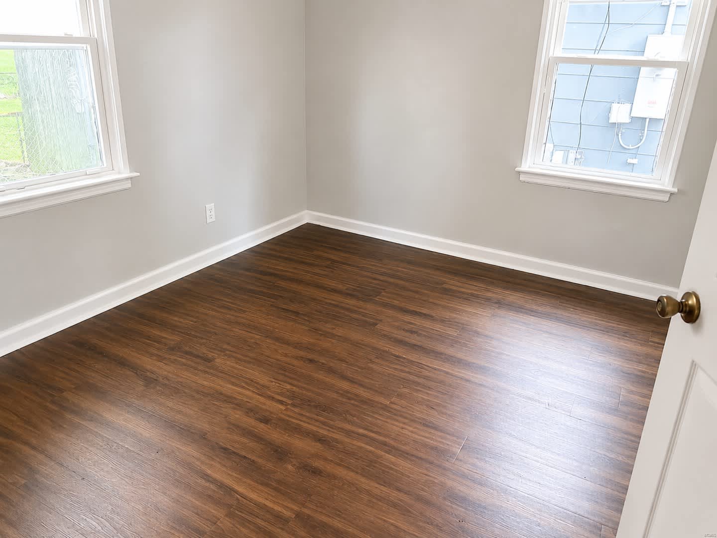 HALF OFF SECURITY DEPOSIT – MOVE-IN SPECIAL! – photo 5