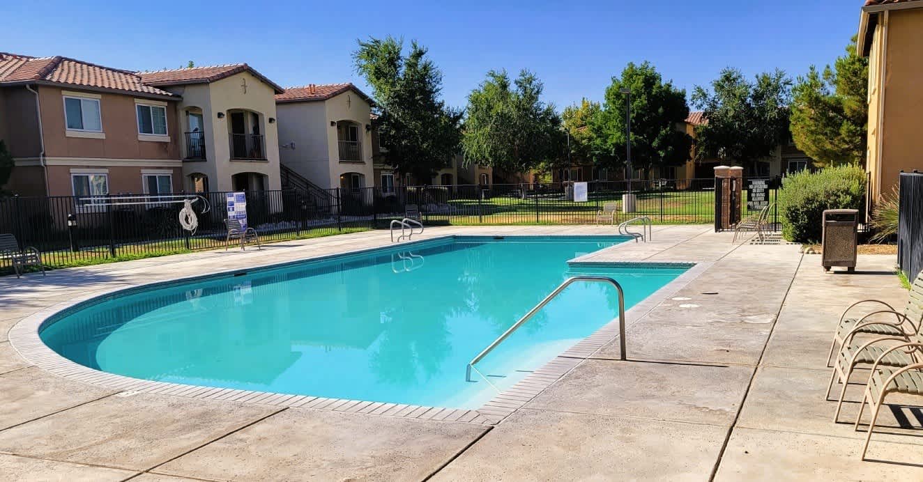 Larkspur Village Apartments – photo 2