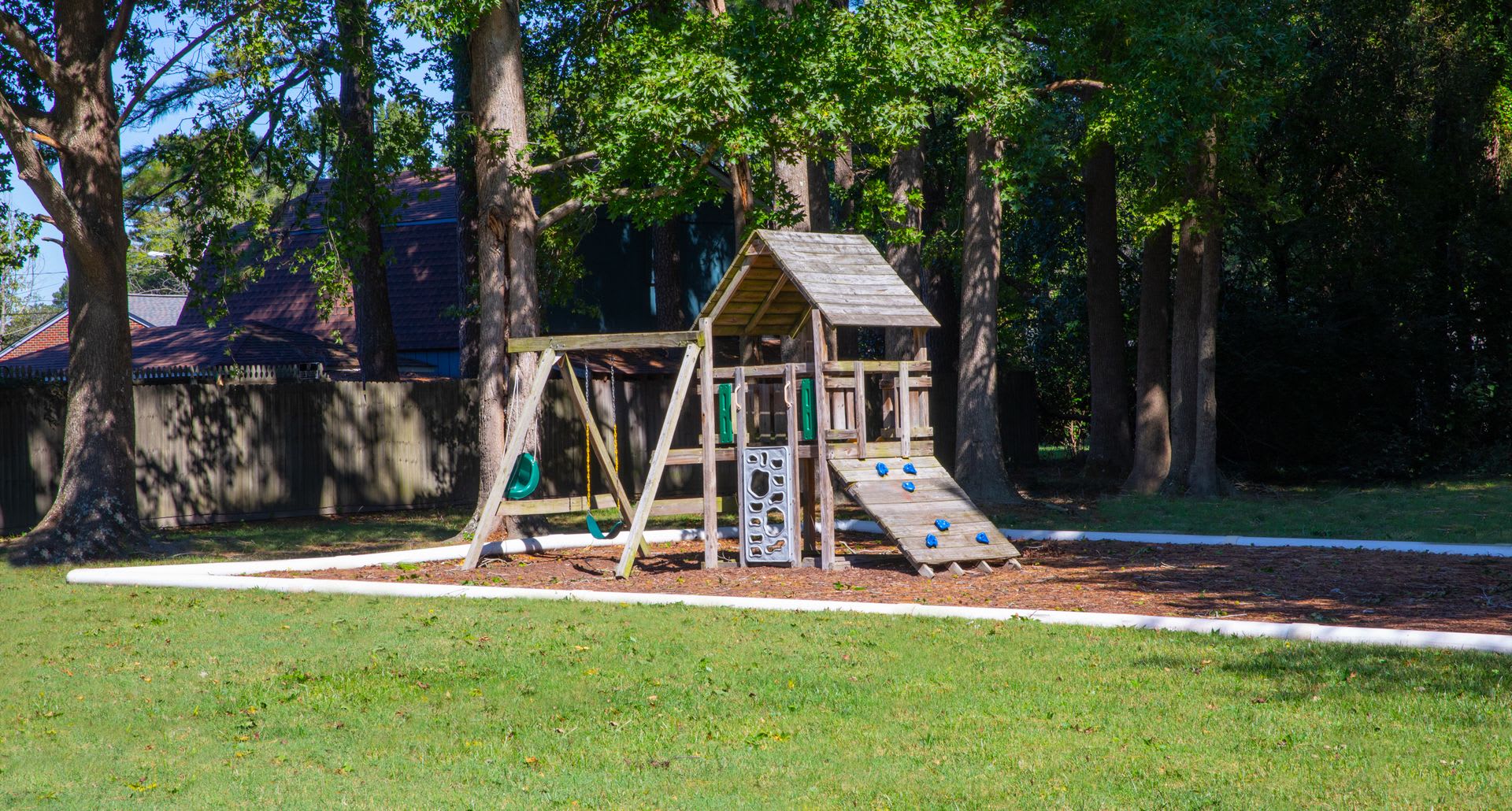 Willow Oaks – photo 1