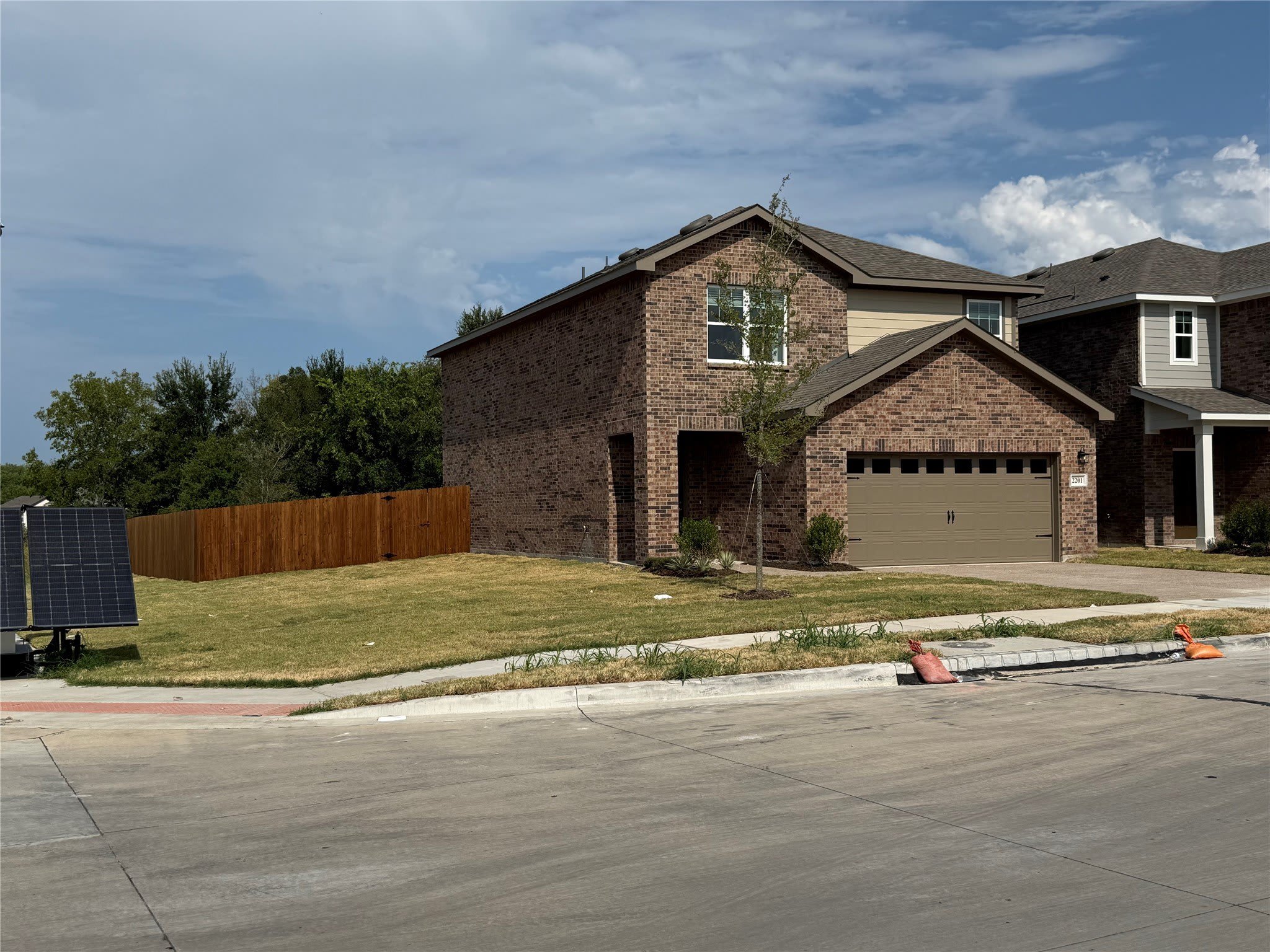 2201 Burnwood Street – photo 3