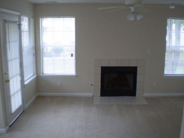 12716 Daybreak Circle, Newport News, Va. 23602 – photo 5