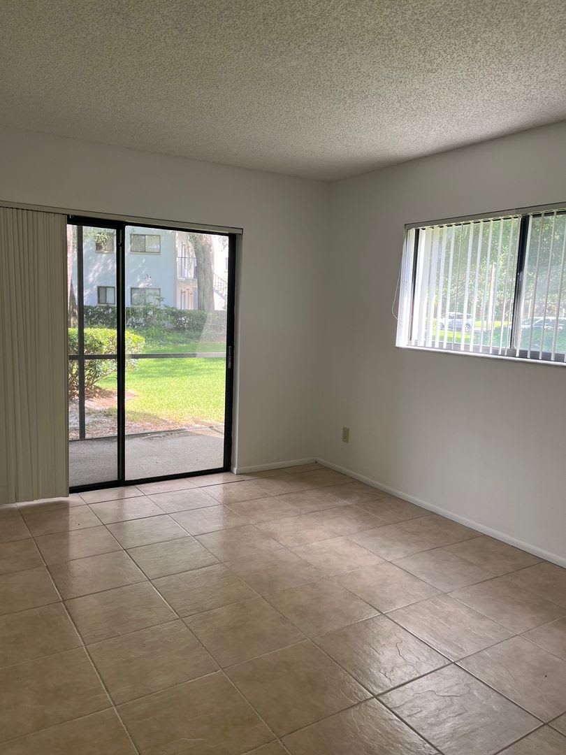 3300 Fox Chase Cir, #226, Palm Harbor, FL 34683 – photo 3