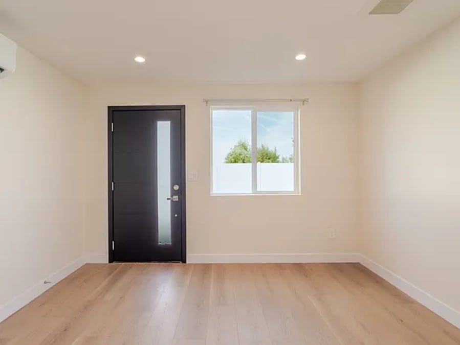10421 Pinyon Ave – photo 2