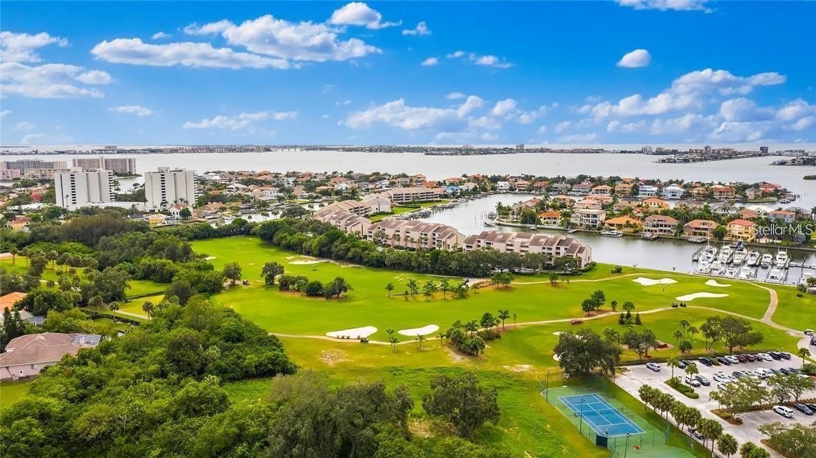 5950 PELICAN BAY Plaza S – photo 4