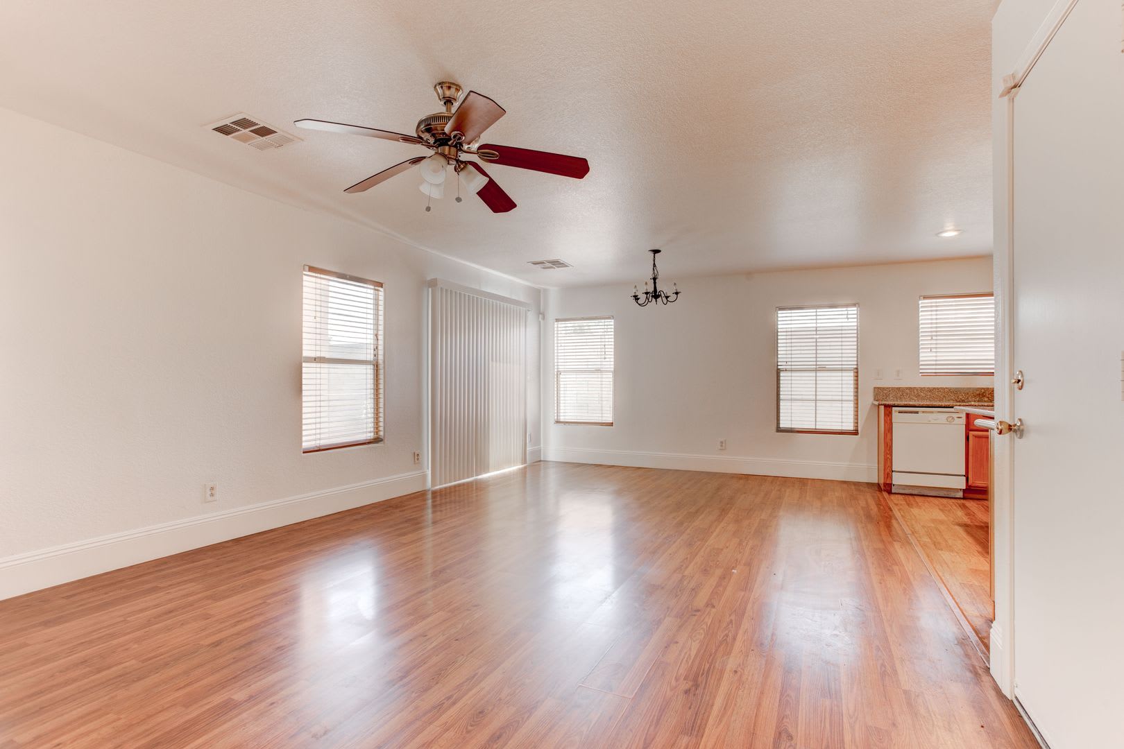 Charming Two Story 3 Bedroom Home – photo 2