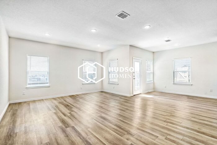 1123 Sky Summit Court – photo 2