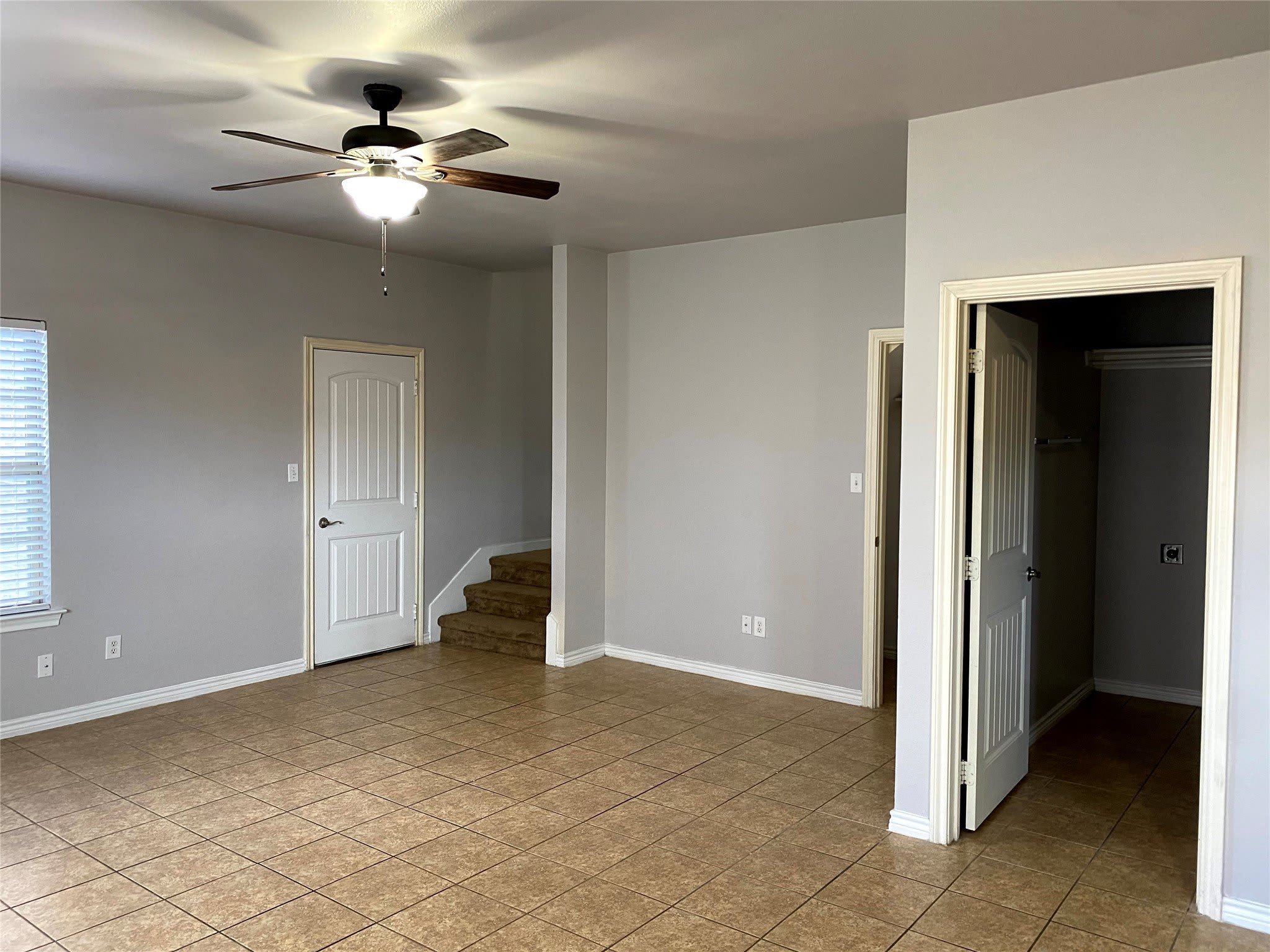 906 Parkplace Ridge – photo 2