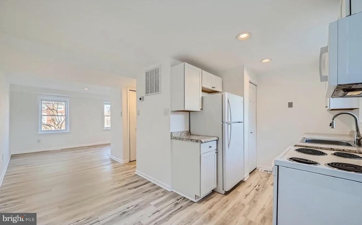 21 S Carrollton Avenue – photo 4
