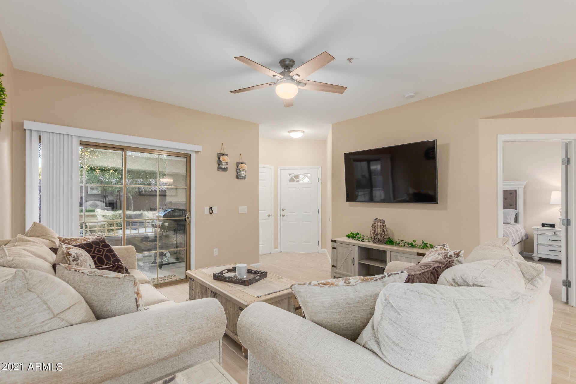 10136 E Southern Avenue – photo 4