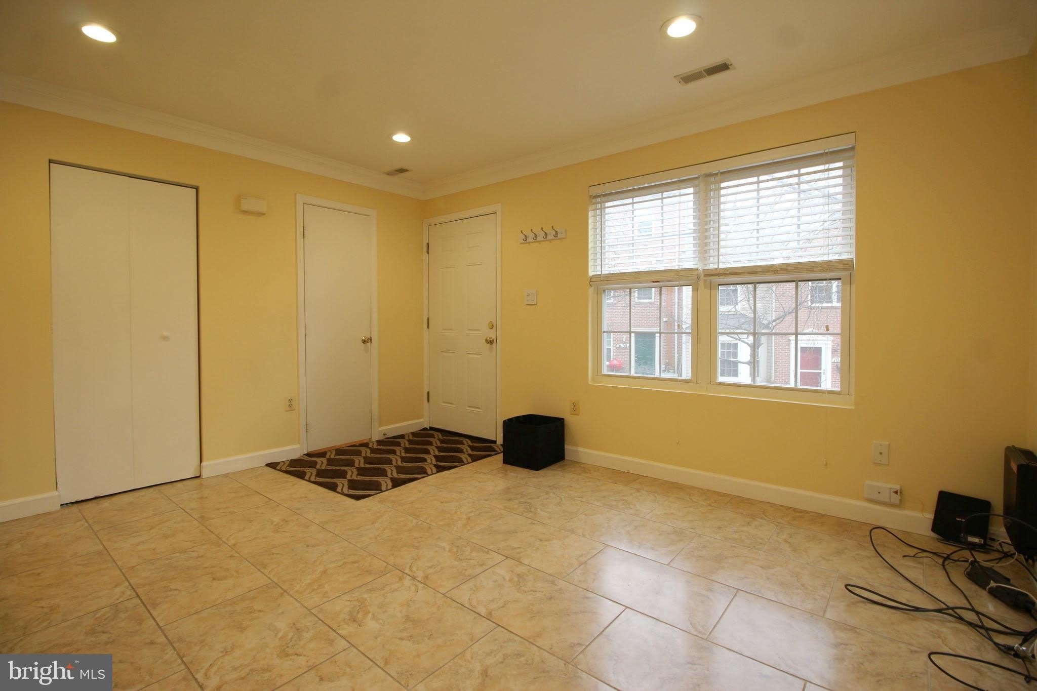 10148 REPRISE Drive – photo 4