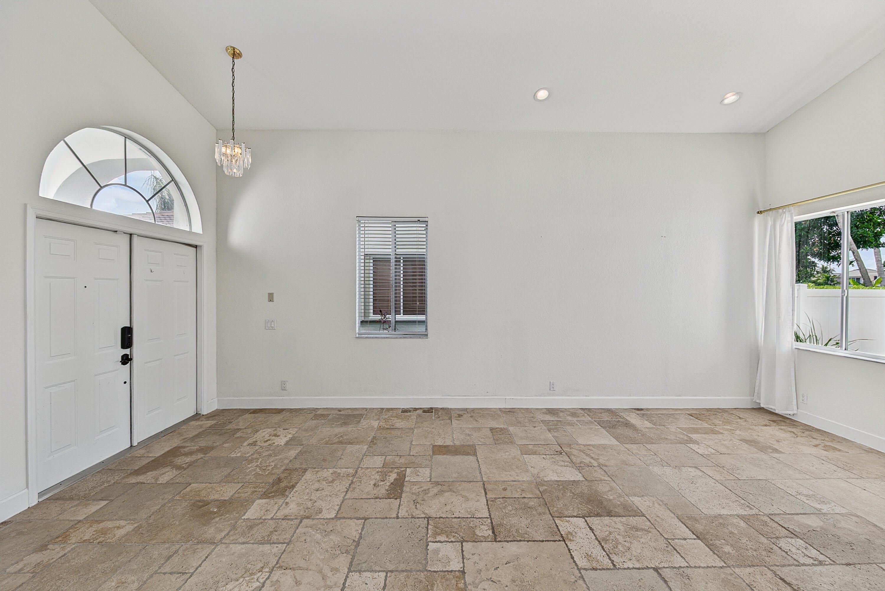 4583 NW 7th Place – photo 5