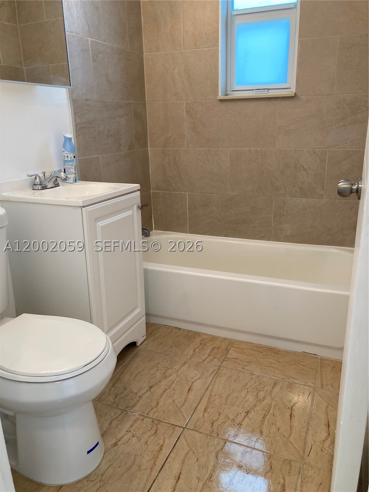 1815 NW 1st CT – photo 4