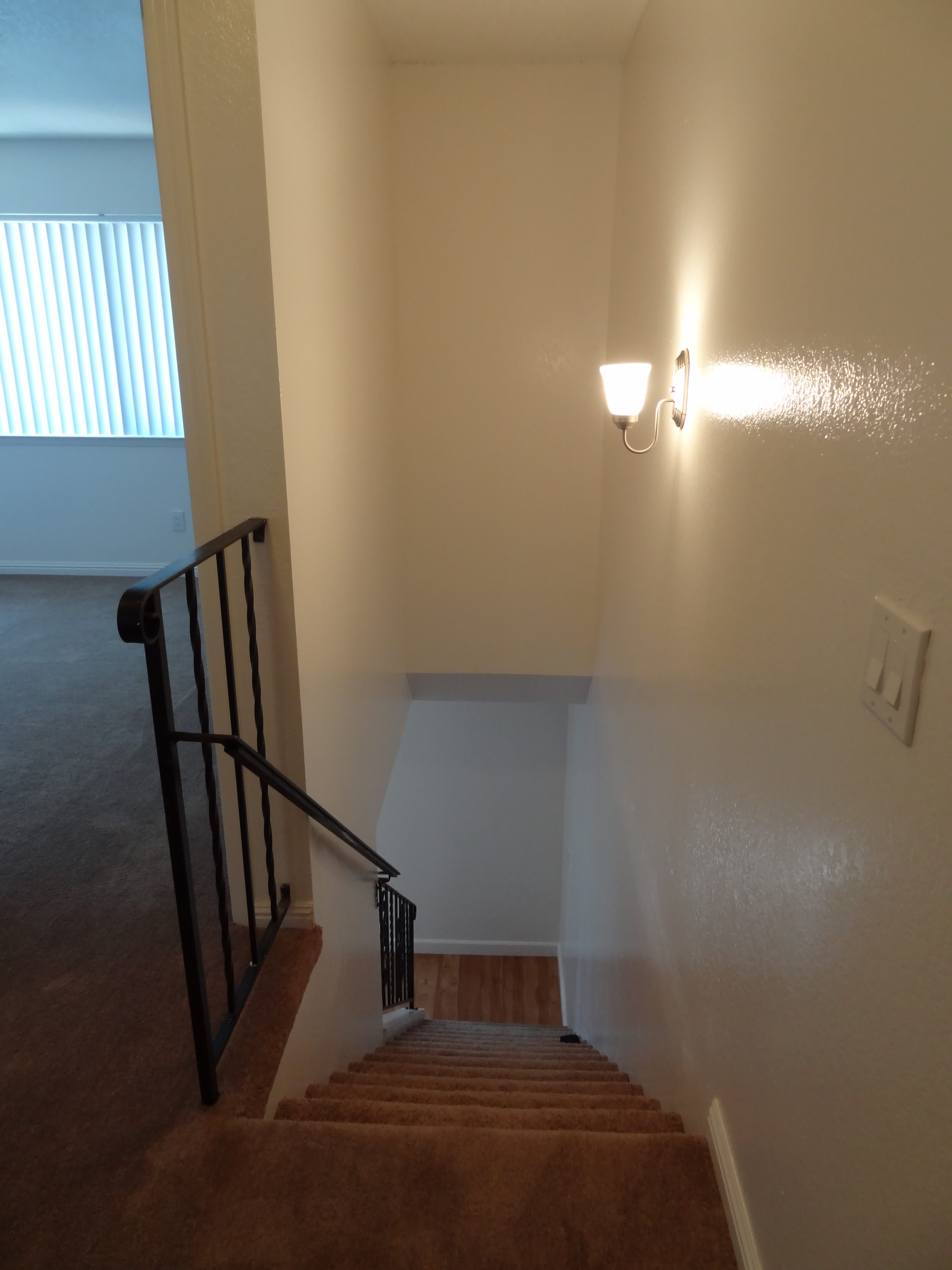 539 W Sierra Avenue – photo 5