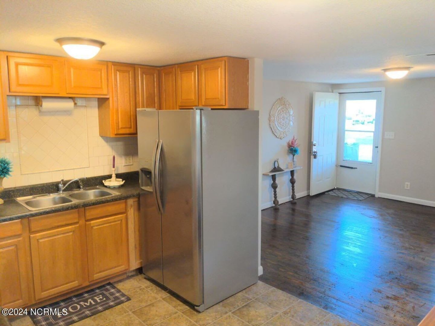 2-Bedroom, 1-Bath House – photo 3