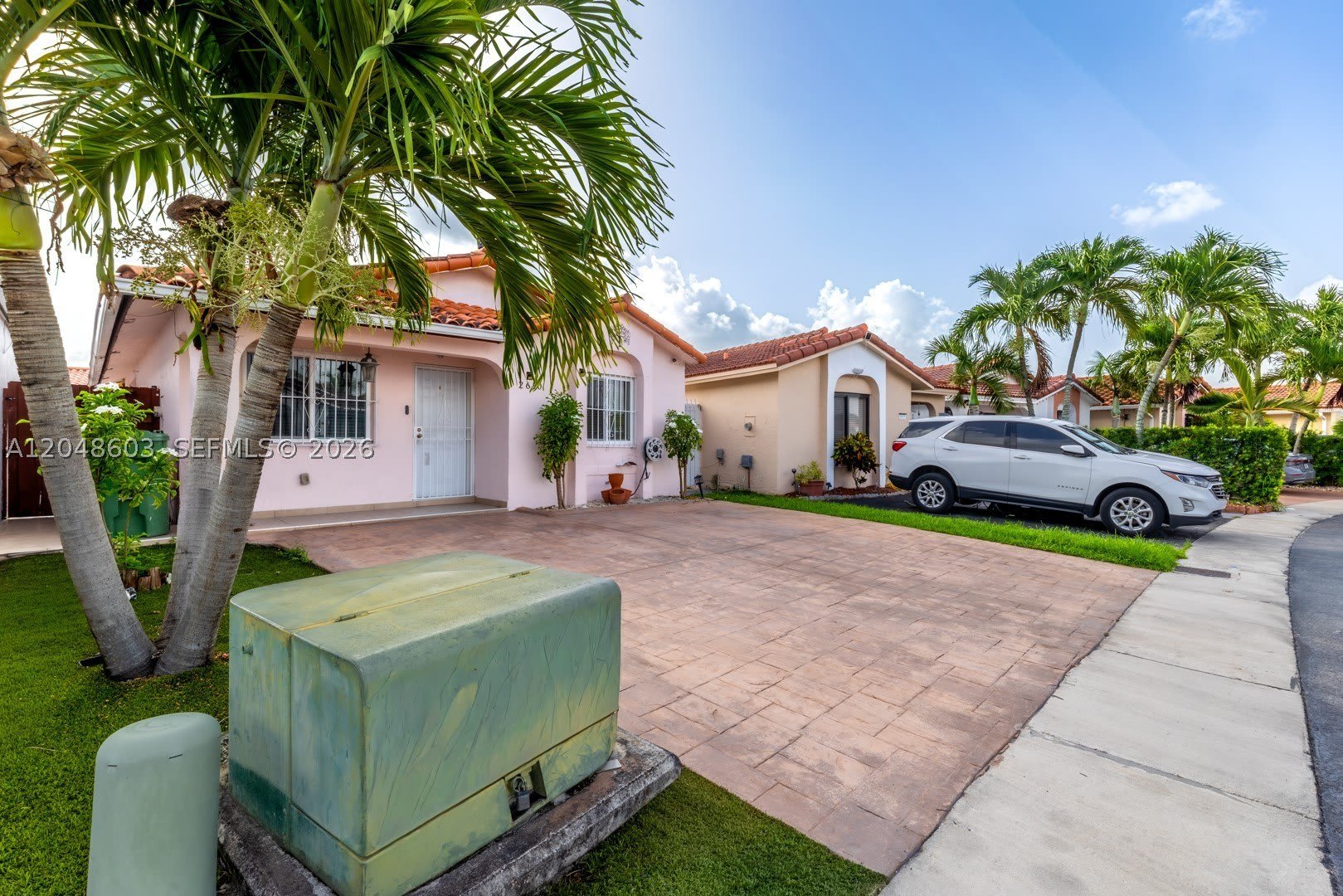 2610 W 65Th St – photo 2