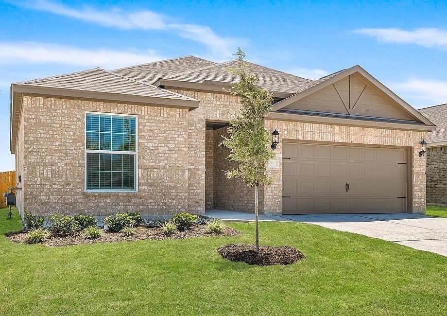 2032 Brentwood Drive – photo 2