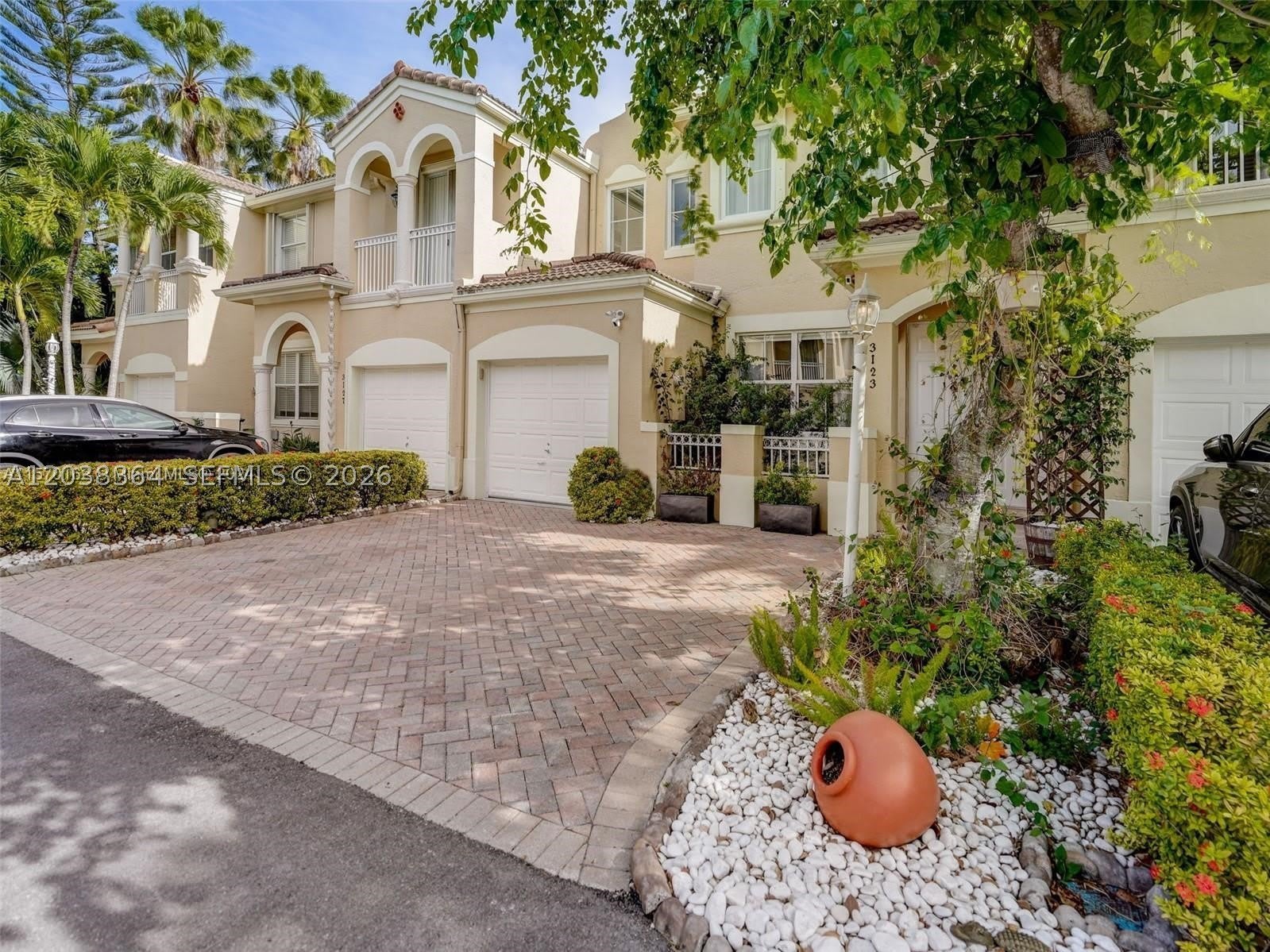 3123 NW 101st Pl – photo 2