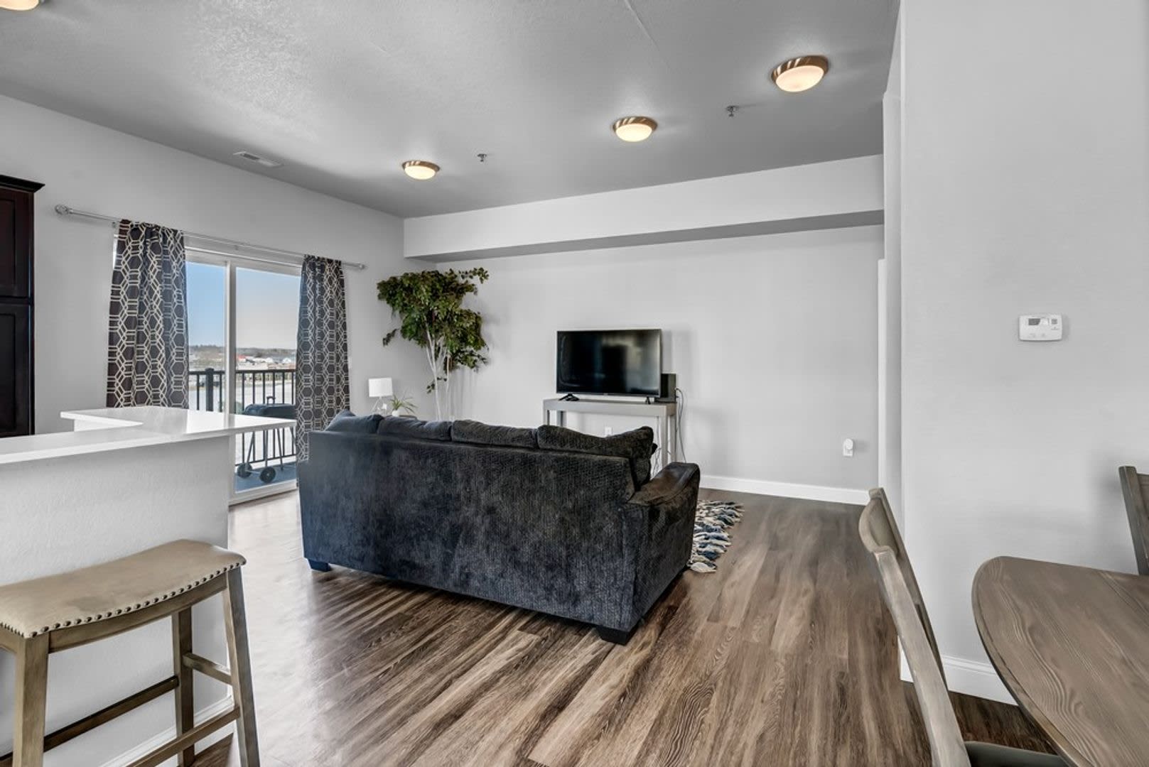 Legacy Condos – photo 4