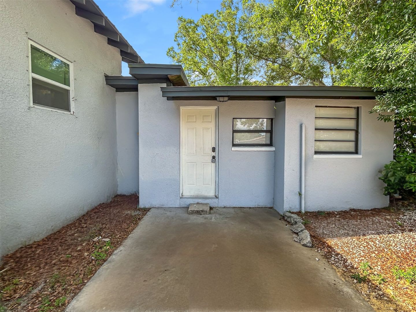 1515 E 31st Ave – photo 2
