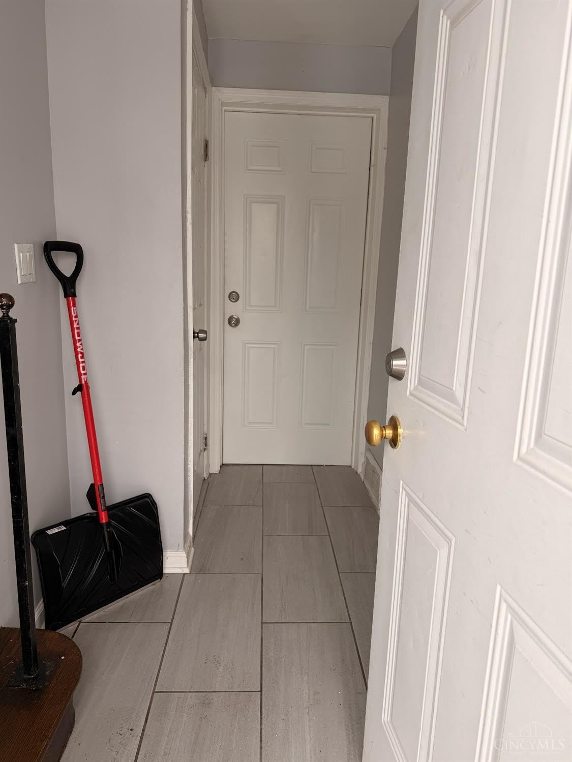 5401 Newfield Avenue – photo 3