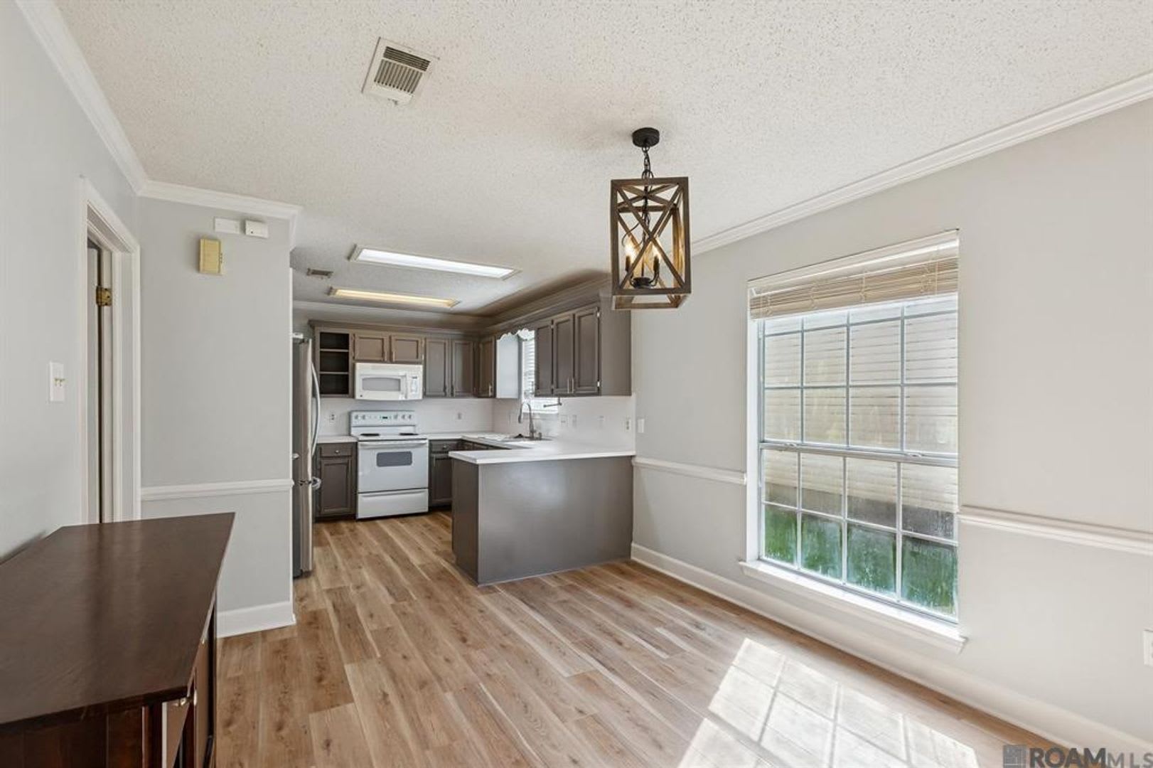 3325 Myrtle Grove – photo 5