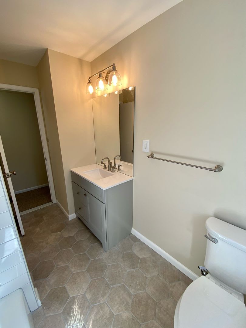 Coming soon! UDPATED 3 bed 2 bath home in Severna Park – photo 3