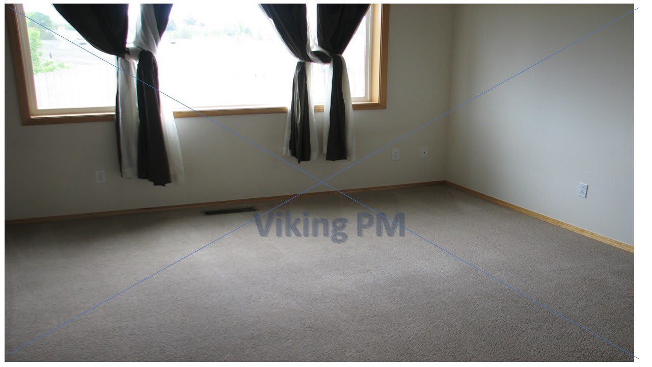 528 NE Robin Ct. – photo 4